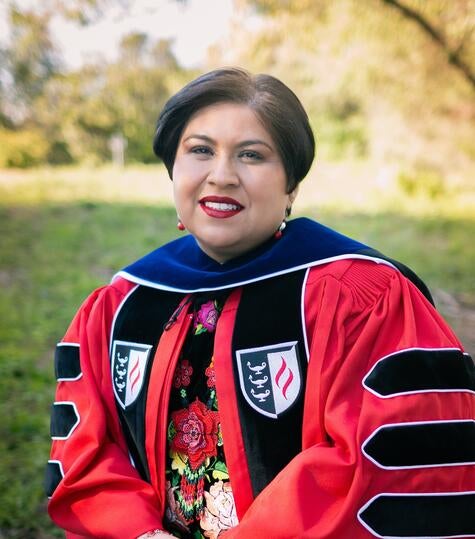 Dra. Monique Posadas